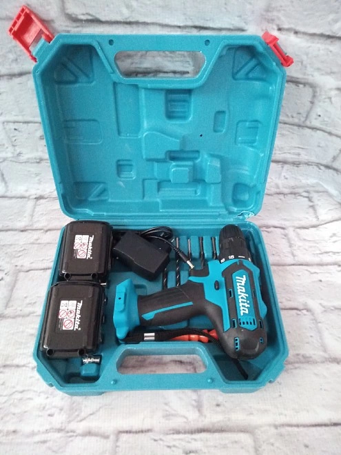 Шуруповерт Makita DF331D/14