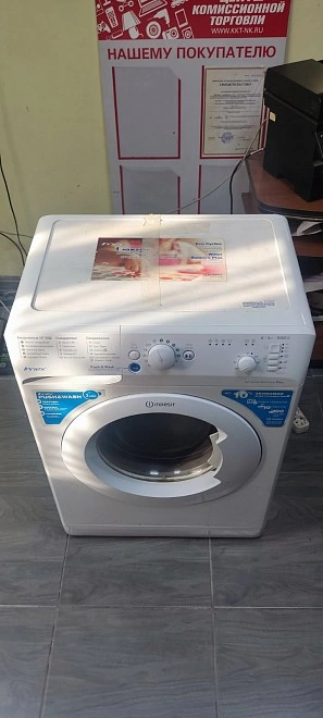Стиральная машина Indesit BWSB 51051