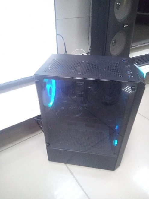 Системный блок  Intel Celeron J4125 4 ГБ 250 ГБ Intel Graphics 