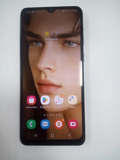 Смартфон Samsung Galaxy A02 2/32Gb