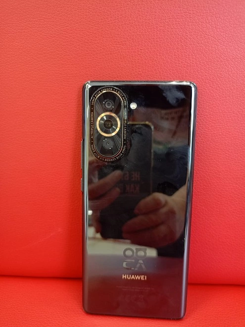 Смартфон HUAWEI nova 10 8/128 ГБ