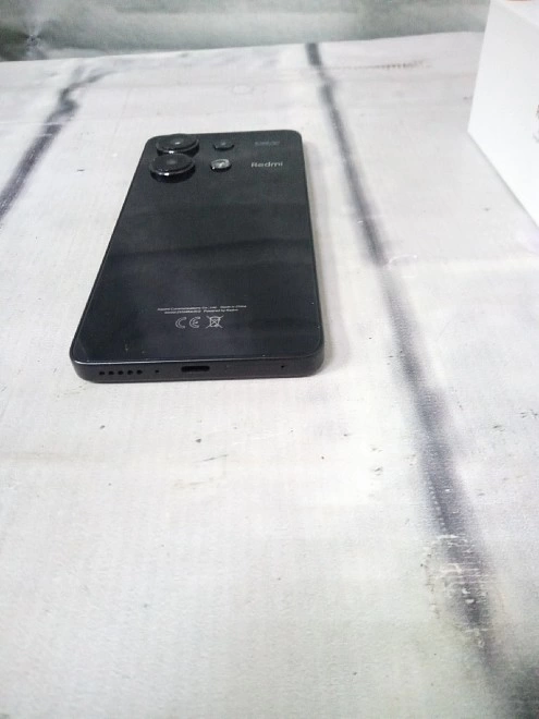 Смартфон Xiaomi Redmi note 13/8/256