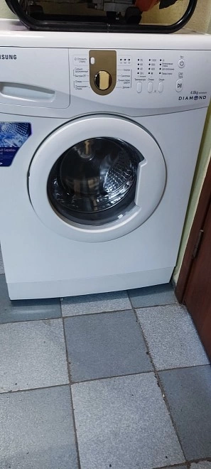 Стиральная машина Samsung WF0400N2N