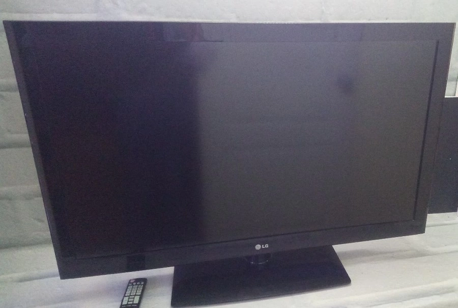 Телевизор LG 42 LD550 - ZC