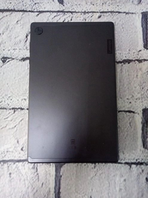 Планшетный компьютер с 3G Lenovo Tab M10HD