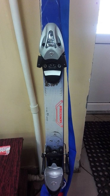 Лыжи горные Salomon 180 см