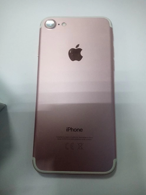 Смартфон Apple iPhone 7 32 Gb