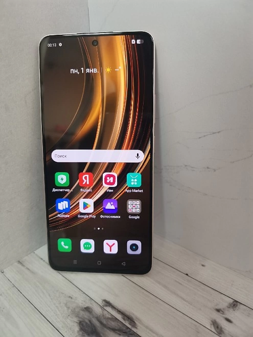 Смартфон Realme 13+ 12/256