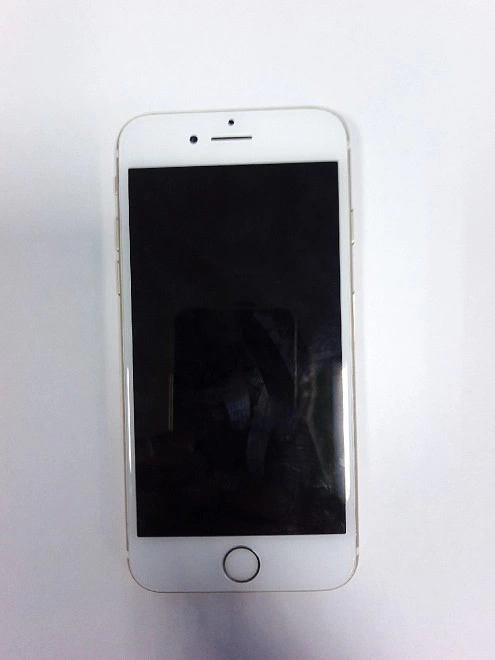 Смартфон  Apple iphone 7
