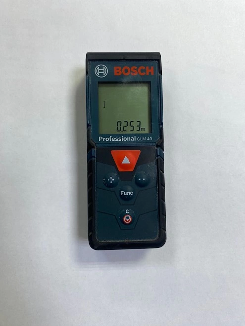 Лазерный дальномер (рулетка) Bosch GLM40