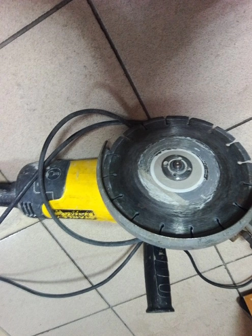 Болгарка Stanley G230