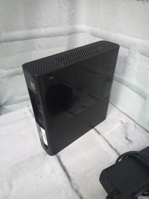 Игровая приставка X-Box 360  500 Gb
