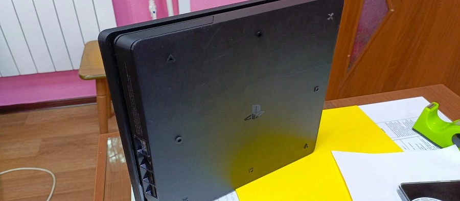 Игровая приставка PlayStation 4 Slim 500 Gb