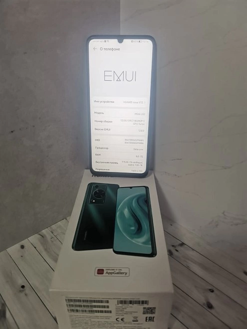 Смартфон HUAWEI nova Y72 8/128