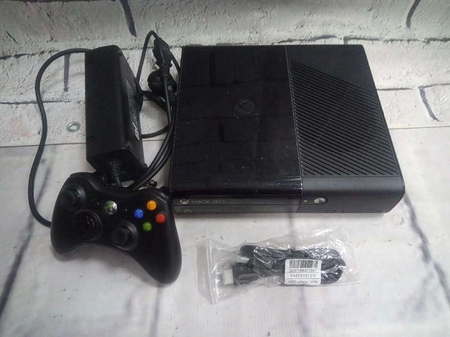 Игровая приставка X-Box 360  Xbox 500 Gb
