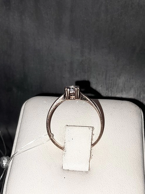 Кольцо золотое с камнями  585пр 18,5р-р 1,72гр ФМ