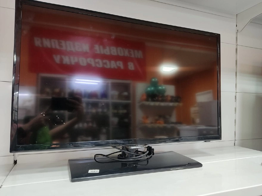 Телевизор Samsung UE32F5300AK