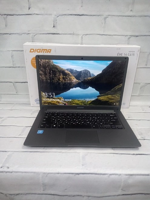 Ноутбук Digma Intel Graphics500/1.10GHz/4Gb/120Gb