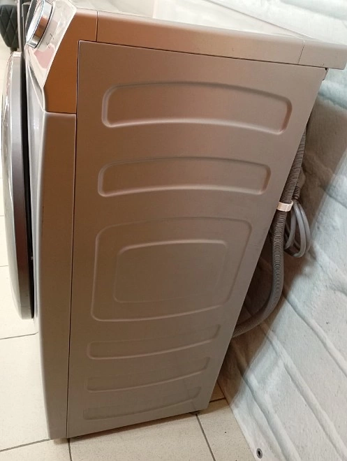 Стиральная машина Haier HW60-ВР12959BS