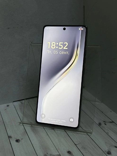Смартфон TECNO CAMON 40 8/256 гБ