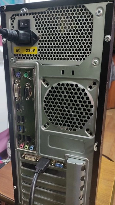 Системный блок Desktor Celeron G5905/3.5GHz/300Gb/8Gb/GtForce G210/1Gb