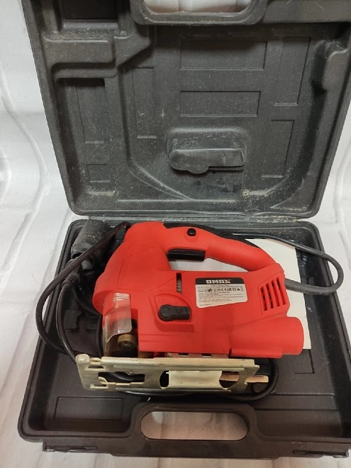 Электролобзик OMAX 10215