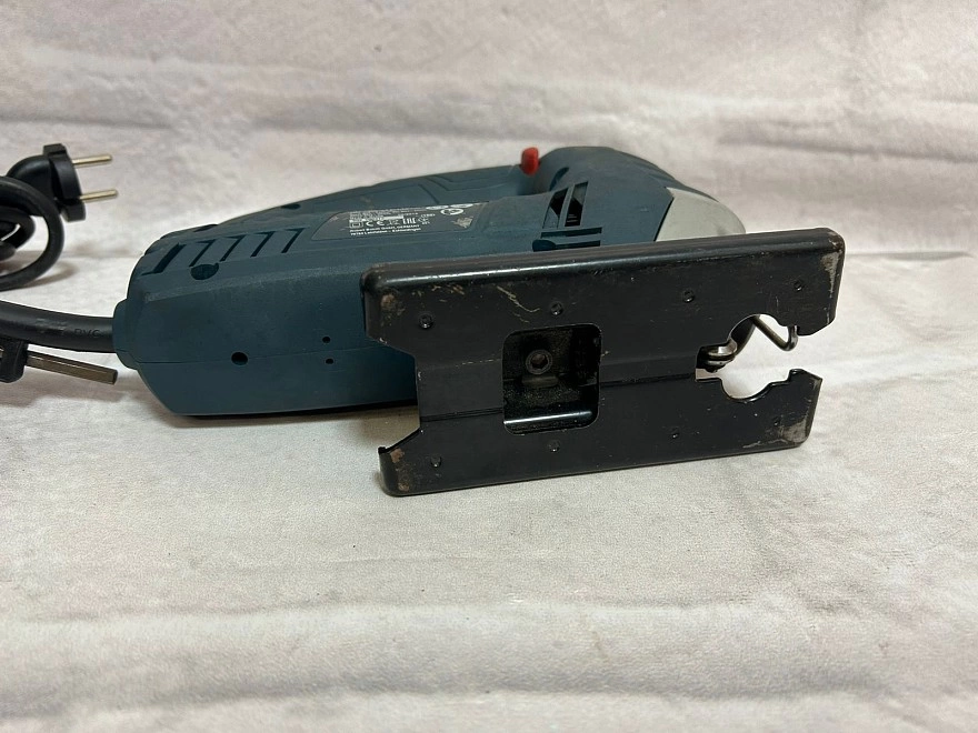 Электролобзик Bosch GST 8000 E