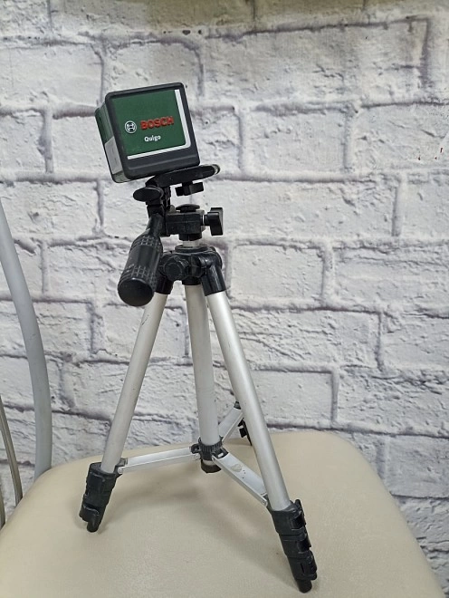 Уровень лазерный Bosch Quigo