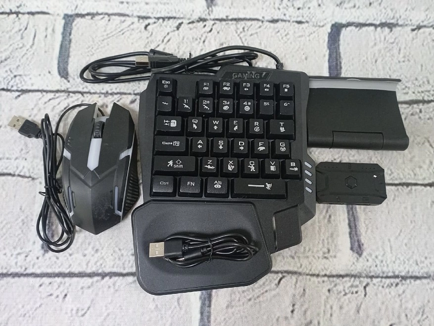 Игровая приставка YELANDAR   K190