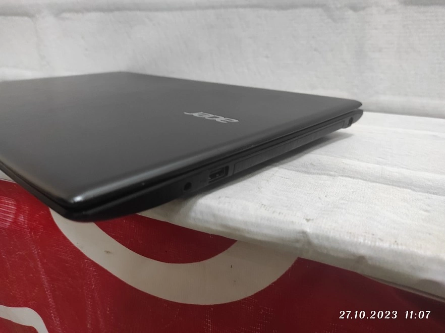 Ноутбук Acer A9-9410 2/2 по 2.9Ghz/ОЗУ 4/SSD 120/Radeon R5 2Gb