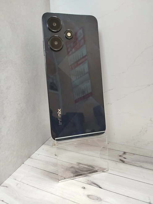 Смартфон Infinix HOT 30i 128 ГБ