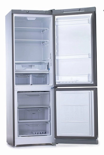 Холодильник Indesit DS 4180 SB