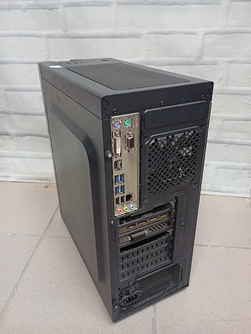 Системный блок AeroCool AMDRyzen5 2600/16ram/480ssd/RX580