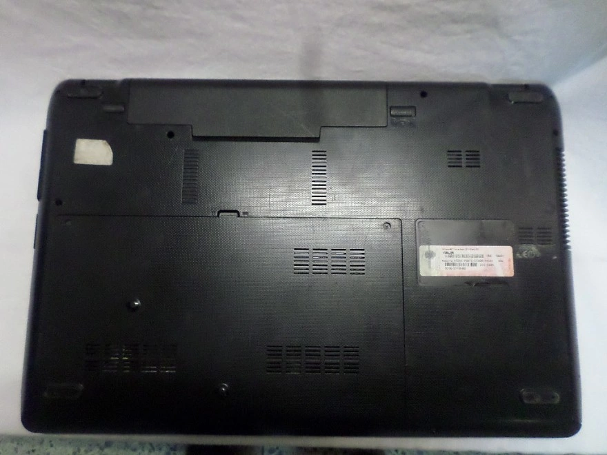 Ноутбук ASUS (i5 2.5GHz, 4GB DDR3, 500 Gb HDD, GT540M 1Gb)