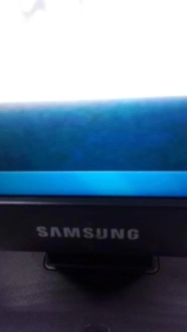 Монитор Samsung  S43Sn