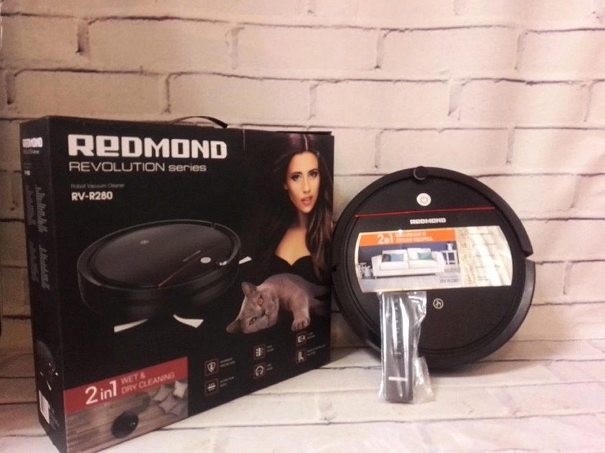 Пылесос REDMOND RV-R280