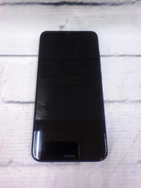 Смартфон Xiaomi Redmi 8