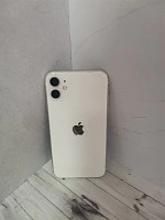 Смартфон iPhone 11 4/64
