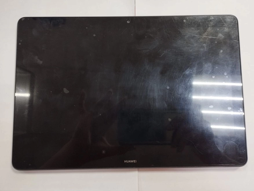 Планшетный компьютер с 3G HUAWEI T5 10 3G