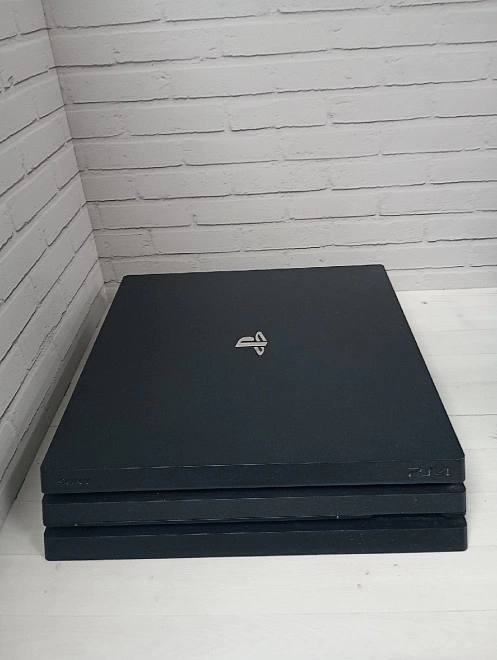 Игровая приставка PS4 Sony PRO 1TB BLACK
