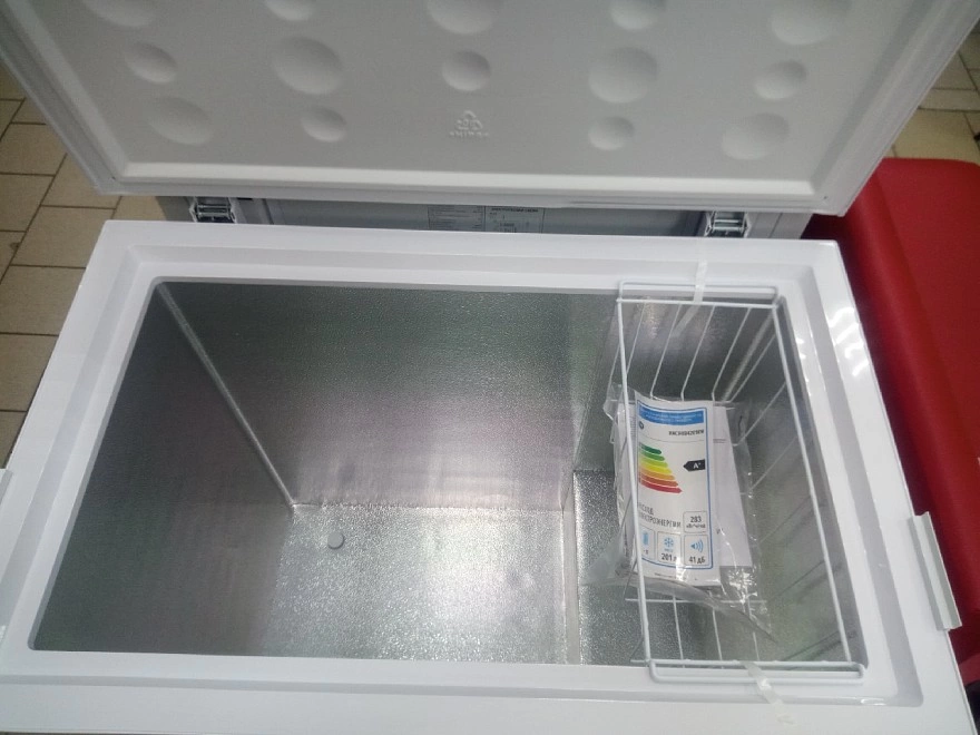 Ларь морозильный Hi HNCH084201RW