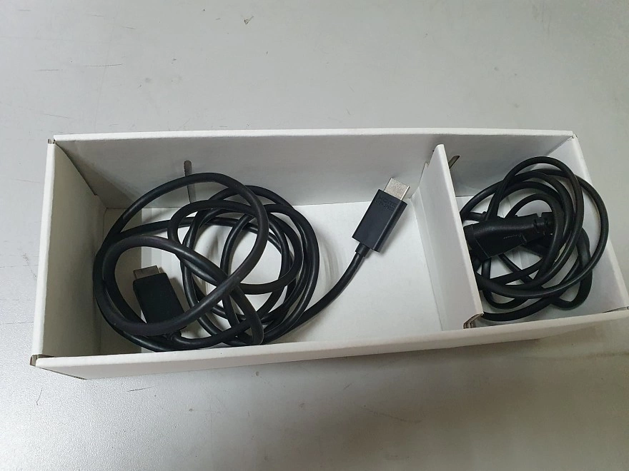 Игровая приставка X-Box One Microsoft One S (1681) 500Gb