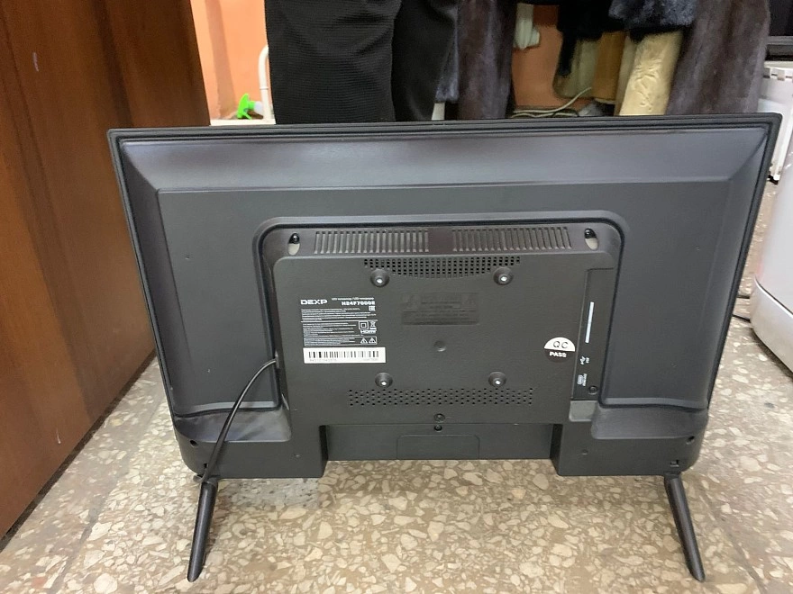 Телевизор Dexp H24F7000E черный