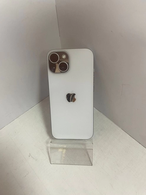 Смартфон Apple iPhone 15 128ГБ