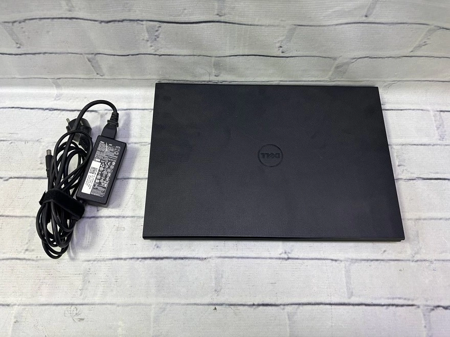 Ноутбук Dell i3-4005U/4GB RAM/112GB SSD/Intel HD Graphics