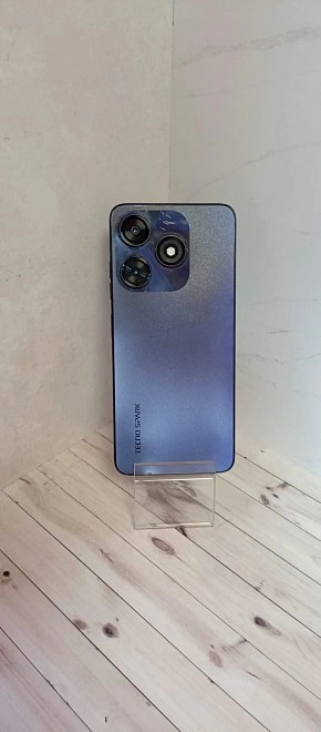 Смартфон TECNO SPARK 10 128 ГБ