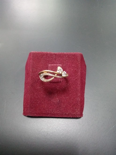 Кольцо золотое с камнями   585пр 2,13гр 17р-р (ФМ)