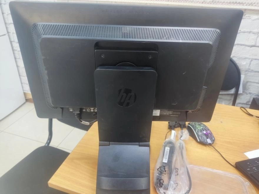 Монитор HP EliteDisplay E201 20"
