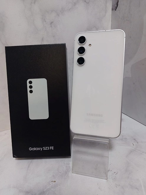 Смартфон Samsung Galaxy S23FE