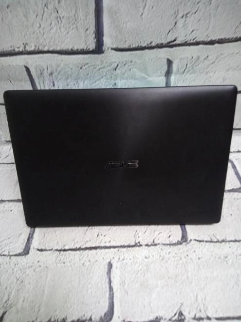 Ноутбук ASUS F553M Pentium N3540 Intel HD Graphics /2gb/500gb